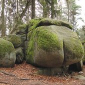 MĚSTO DAČICE: Ďáblova prdel - skalní útvary v okolí