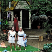 OBEC HLÍNA: Divadelní představení v přírodě