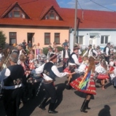OBEC ŠARATICE: Tradiční šaratické hody