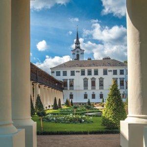 STÁTNÍ ZÁMEK LYSICE U BOSKOVIC: 