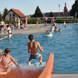 MĚSTO PŘIBYSLAV: Městské koupaliště