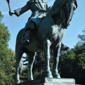 MĚSTO PŘIBYSLAV: Jezdecká socha Jana Žižky od Bohumila Kafky z roku 1935
