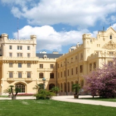 STÁTNÍ ZÁMEK LEDNICE: Státní zámek Lednice Foto © Archiv NPÚ