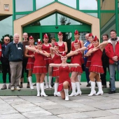 OBEC BOHUŇOVICE: Mažoretky u Centra zdraví