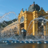 KARLOVARSKÝ KRAJ: Kolonáda, Mariánské Lázně