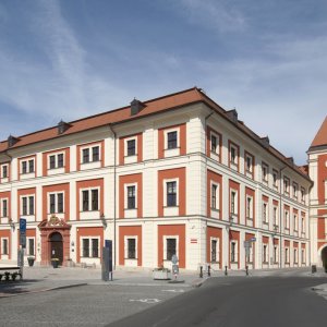 KARLOVARSKÝ KRAJ: Zámek Ostrov