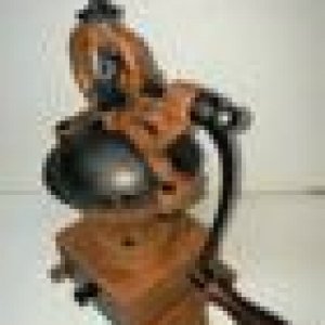 MUZEUM A GALERIE MLEJN: Expozice mezi mlýnky