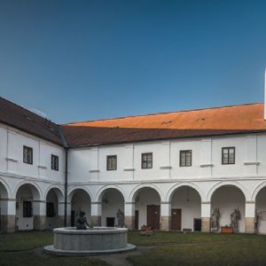 MUZEUM JINDŘICHOHRADECKA: Muzeum Jindřichohradecka, jezuitský seminář, autor: J. Tvaroh