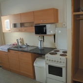 DOMOV MLÁDEŽE BŘECLAV: 