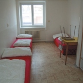 DOMOV MLÁDEŽE BŘECLAV: 