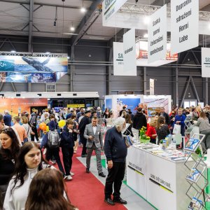 HOLIDAY WORLD & REGION WORLD