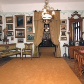 PRÁCHEŇSKÉ MUZEUM V PÍSKU: Jídelna v bytě A. Heyduka