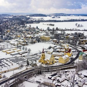 MĚSTO RASPENAVA: Zimní pohled z výšky