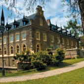 MĚSTO ZRUČ NAD SÁZAVOU