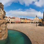 MĚSTO DVŮR KRÁLOVÉ NAD LABEM: náměstí T. G. Masaryka