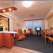 ČZU V PRAZE KOLEJE A MENZA: 