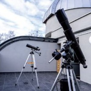 HVĚZDÁRNA A PLANETÁRIUM PROF. FRANTIŠKA NUŠLA: 