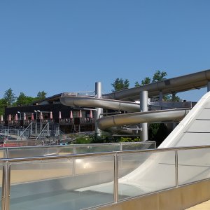 AREÁL FLOŠNA HRADEC KRÁLOVÉ: -