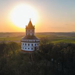 MĚSTO SOBOTKA: Zámek Humprecht