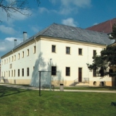 MUZEUM ČESKÉHO LESA V TACHOVĚ: Muzeum Českého lesa v Tachově se zahradou